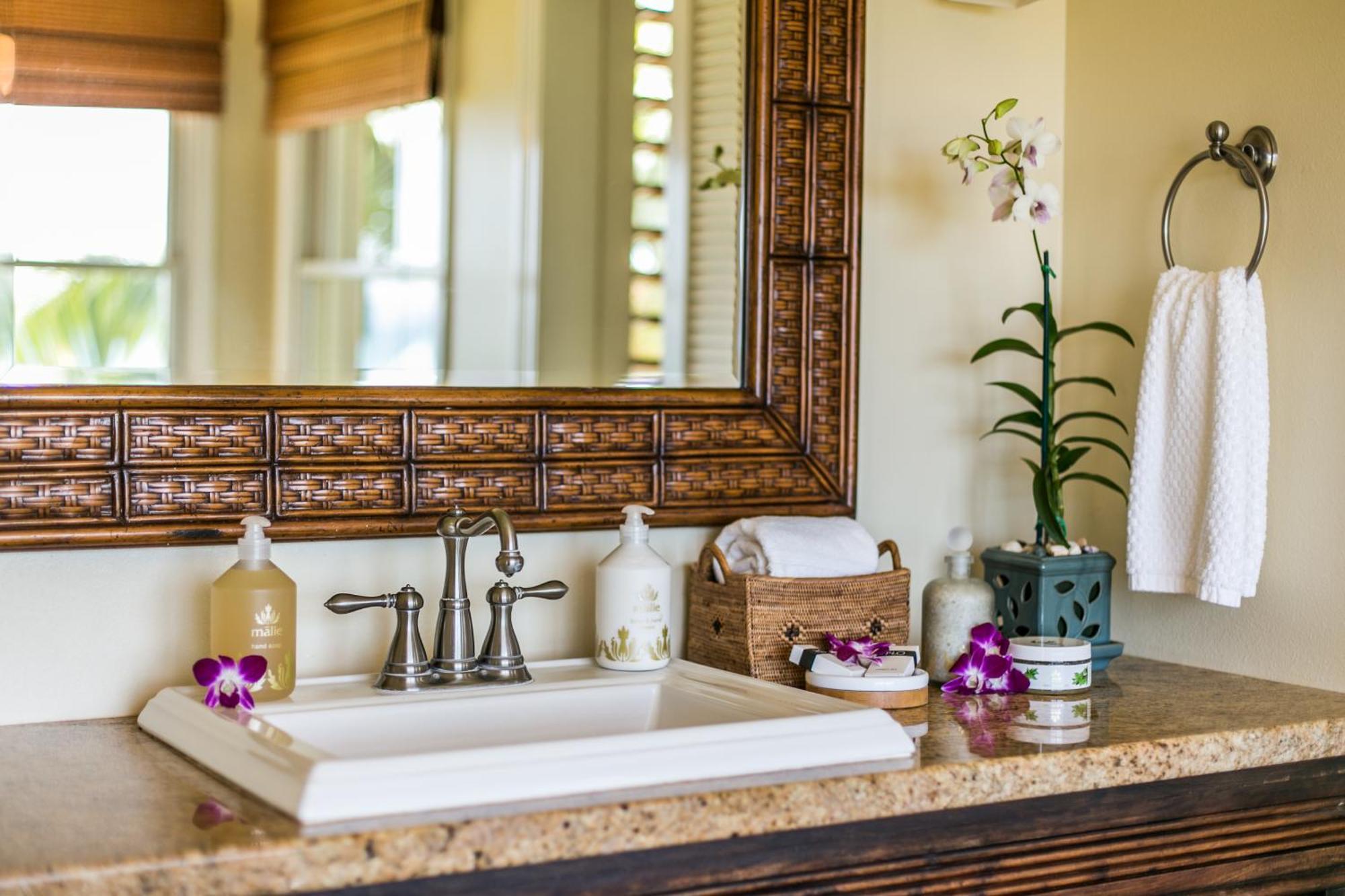 2Br Oceanfront Cottage In Poipu- Alekona Kauai Koloa Eksteriør billede